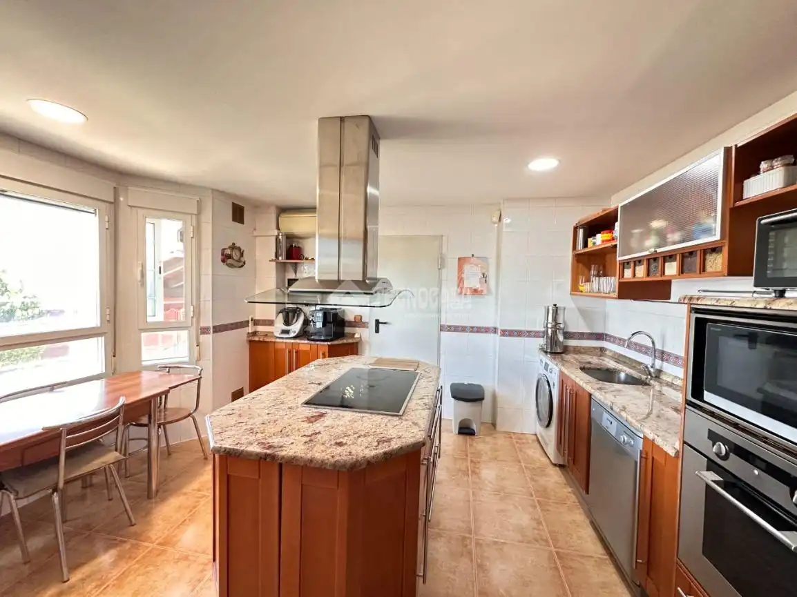 Kitchen of Detached homes for sale in Torres de la Alameda