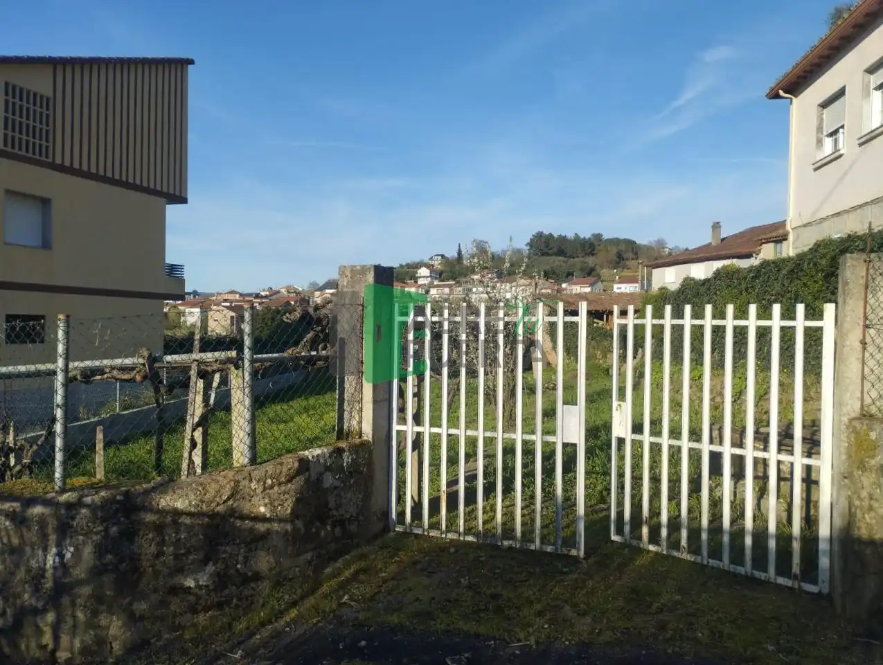 Casa o xalet en venda en Ourense Capital  amb Jardí privat i Terrassa