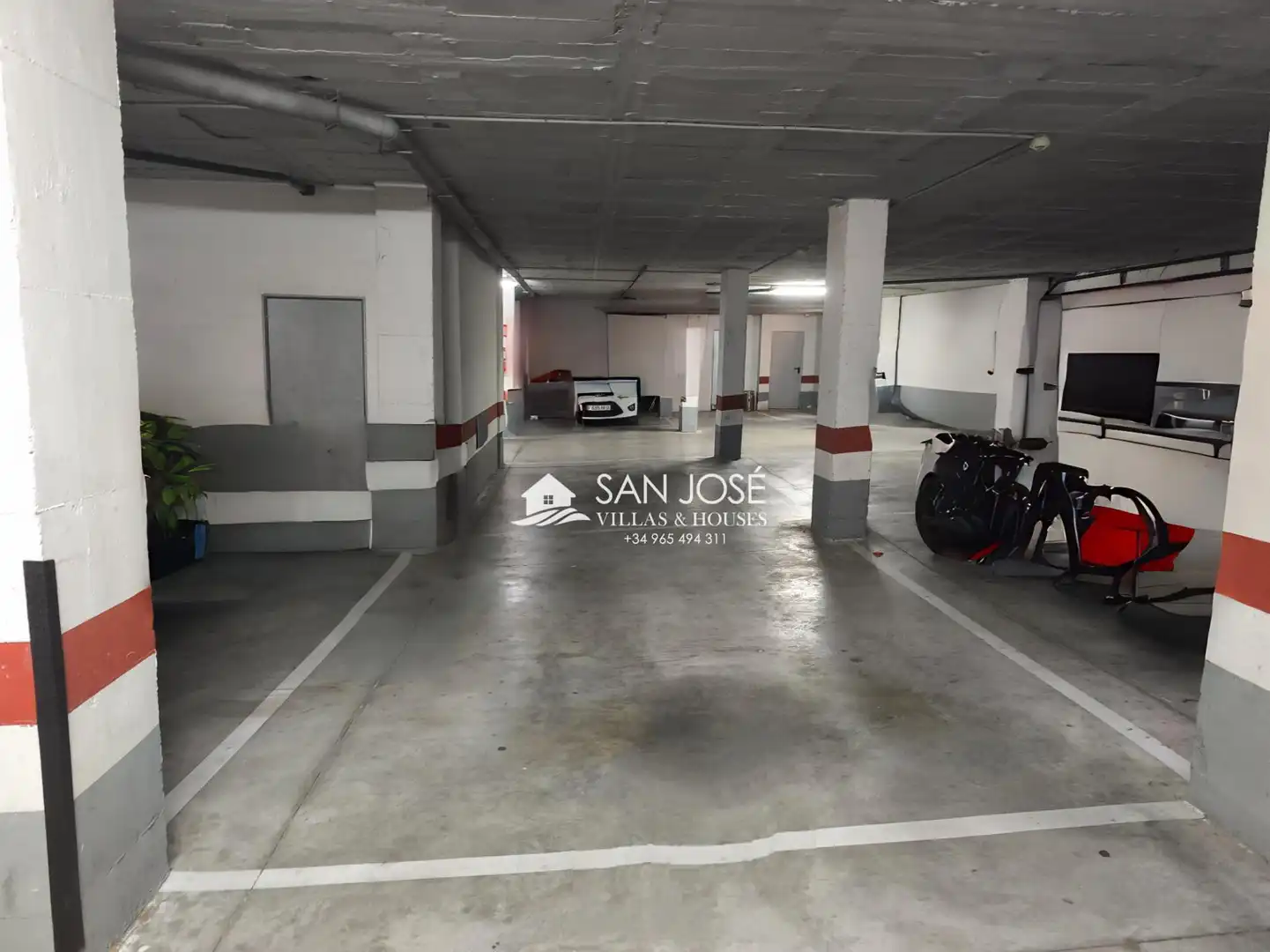 Parking de Piso en venta en Aspe con Aire acondicionado, Jardín privado y Balcón