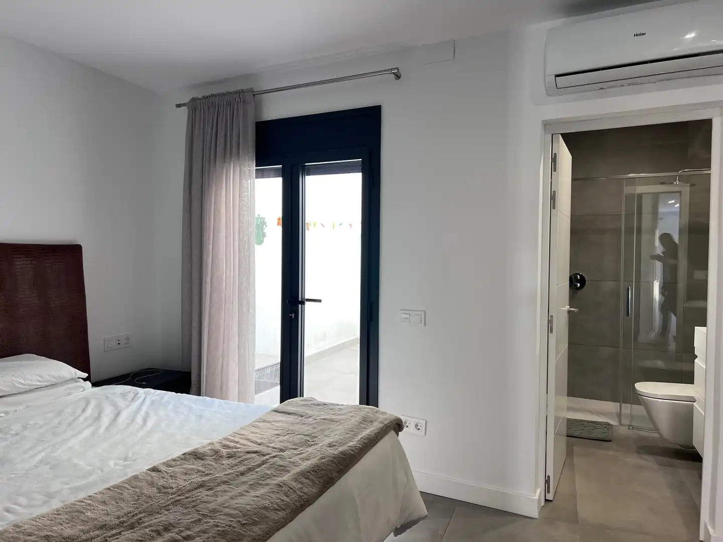 Bedroom of Flat for sale in Premià de Dalt  with Air Conditioner, Terrace and Oven