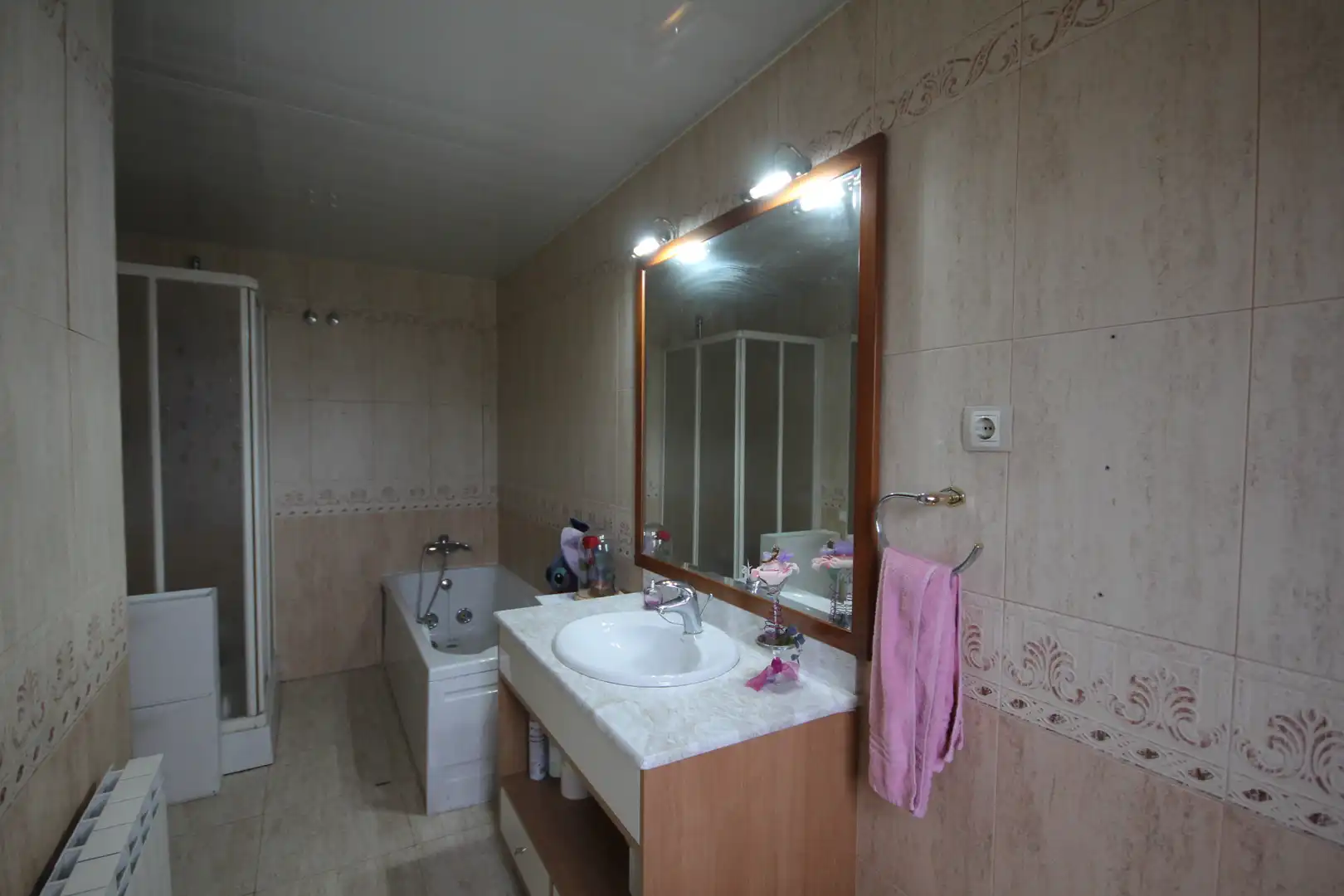 Baño de Casa adosada en venta en Lliçà d'Amunt con Calefacción, Terraza y Horno