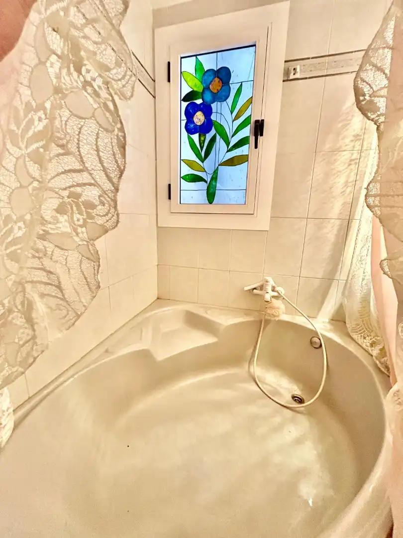 Baño de Casa adosada en venta en Paterna del Río con Calefacción, Terraza y Trastero