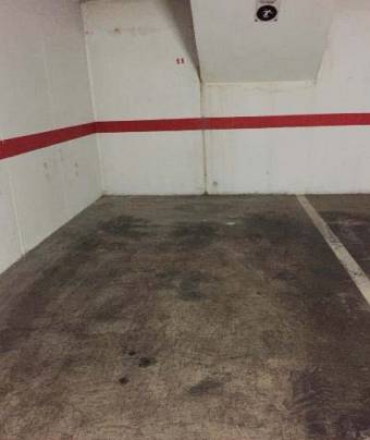 Garaje en Venta en C/ Alcora en Ciutat del Transport - La Salera