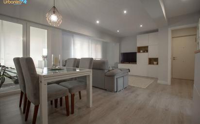 Living room of Flat for sale in Badajoz Capital  with Air Conditioner and Terrace