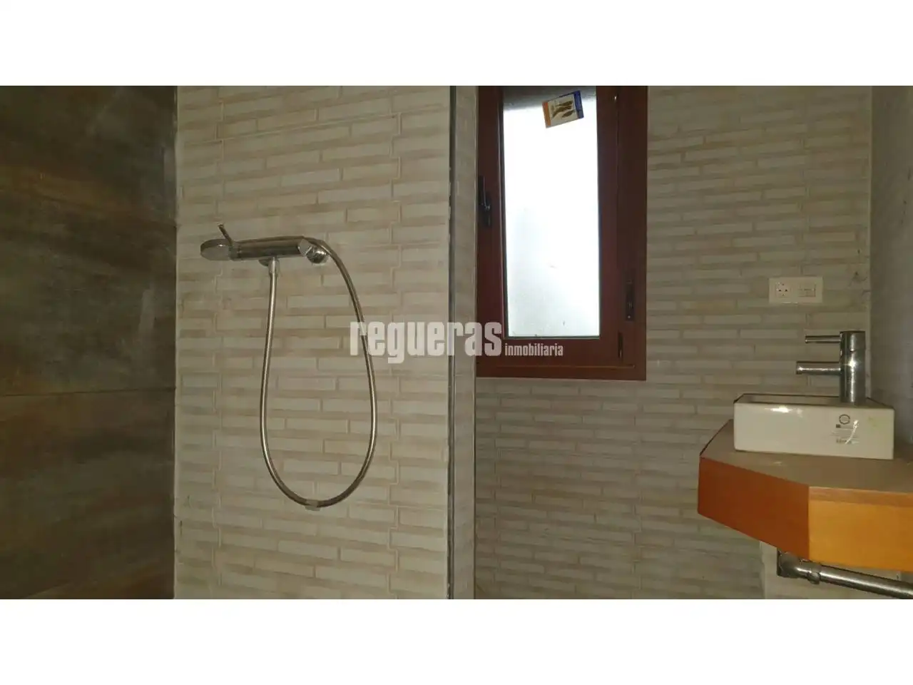 Bany de Casa o xalet en venda en Illas amb Jardí privat i Terrassa