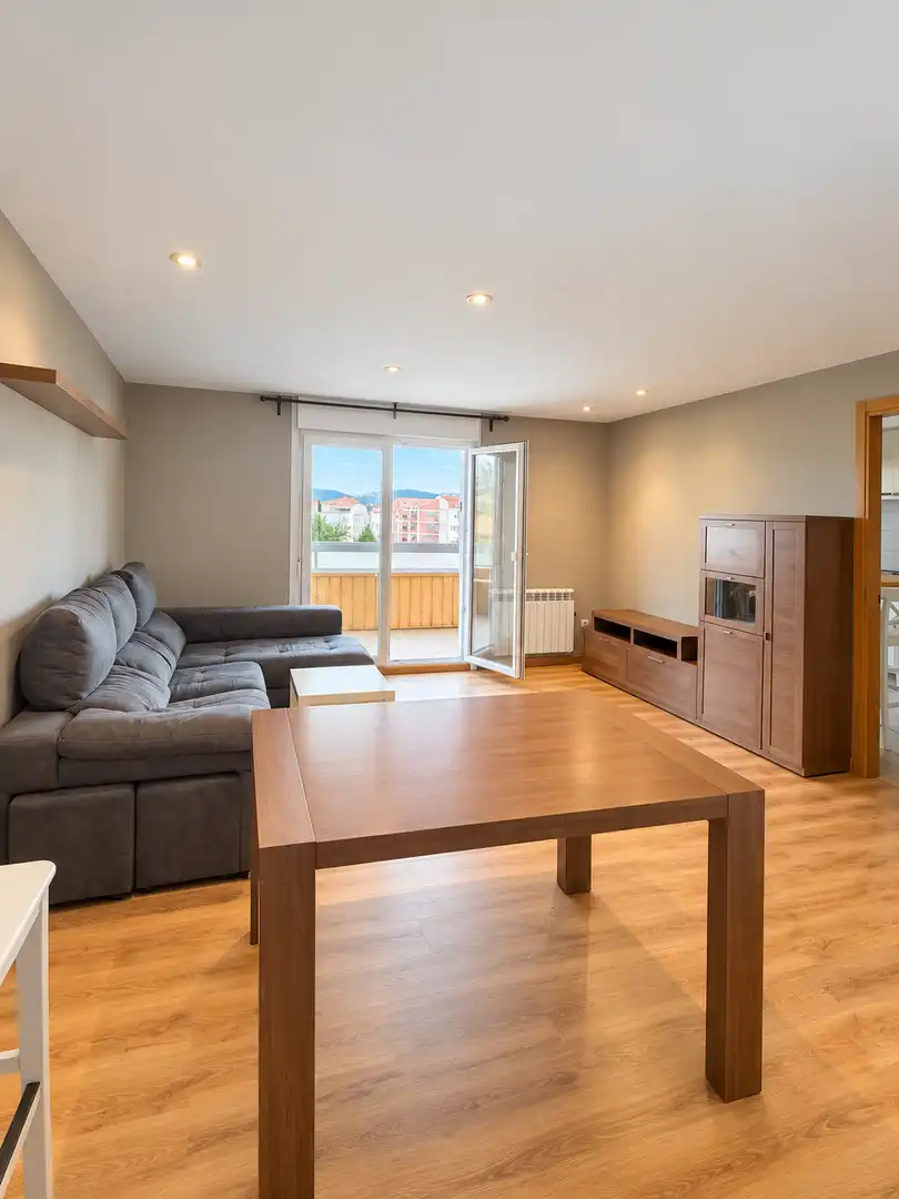 Sala de estar de Piso en venta en Carballo, A Coruña