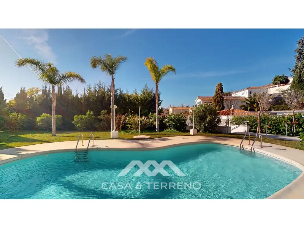 Jardí de Casa o xalet en venda en Vélez-Málaga amb Aire condicionat, Jardí privat i Terrassa