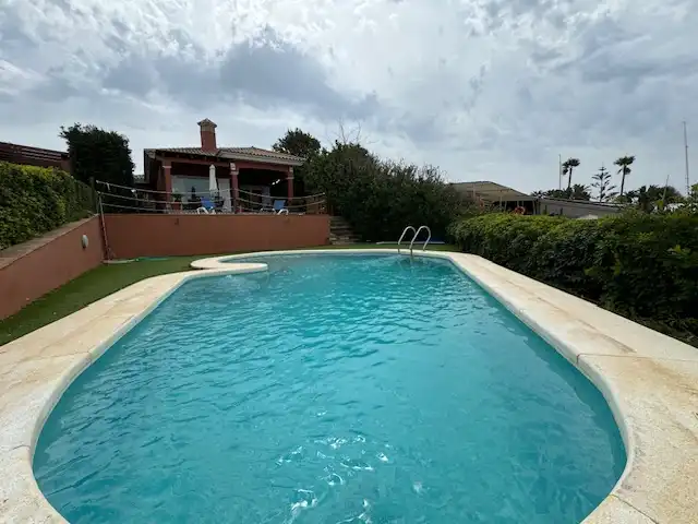 Swimming pool of Houses for sale in Conil de la Frontera  with Air Conditioner, Private garden and Terrace