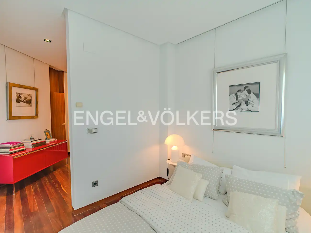 Dormitori de Casa o xalet en venda en Elche / Elx amb Aire condicionat, Calefacció i Jardí privat
