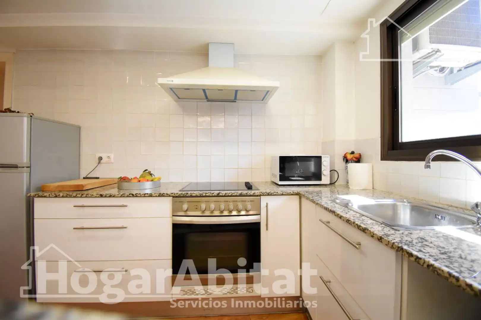 Küche von Wohnung zum Verkauf in Oliva mit Klimaanlage, Heizung und Parkett