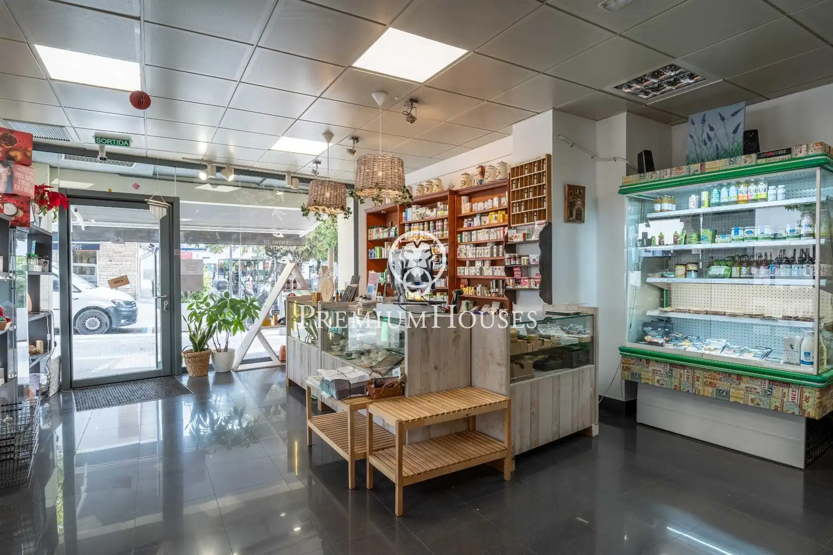Local comercial en venda a Ametllers - Poble-Sec