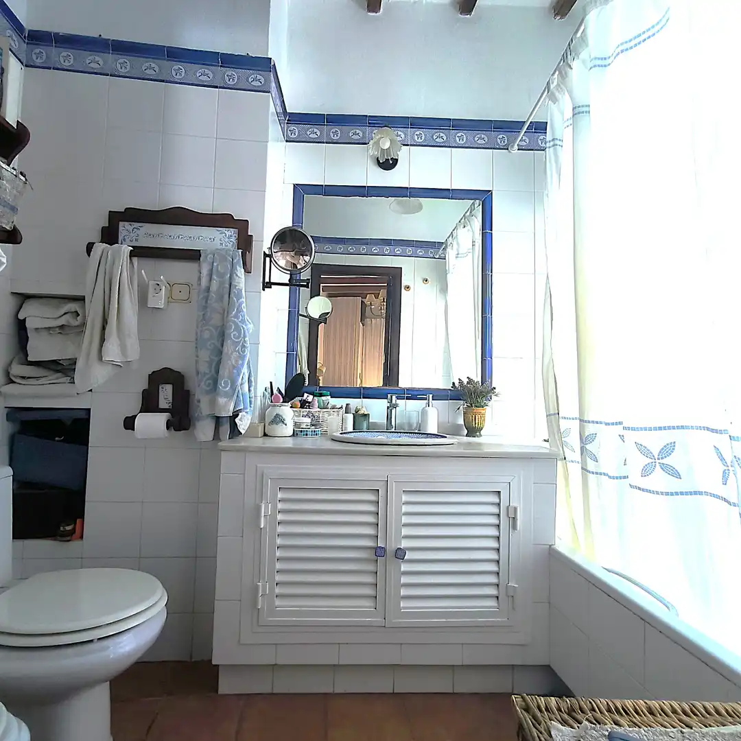 Badezimmer von Haus oder Chalet zum Verkauf in San Roque mit Terrasse