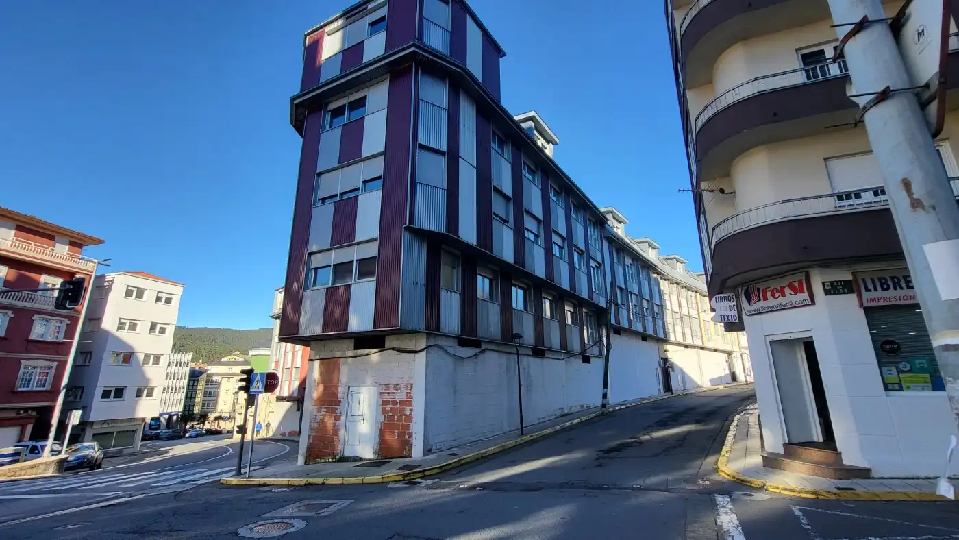 Local commercial à vendre à Avenida Fernando Blanco, 81, 15270 Cee, A Coruña, España, imagen 2