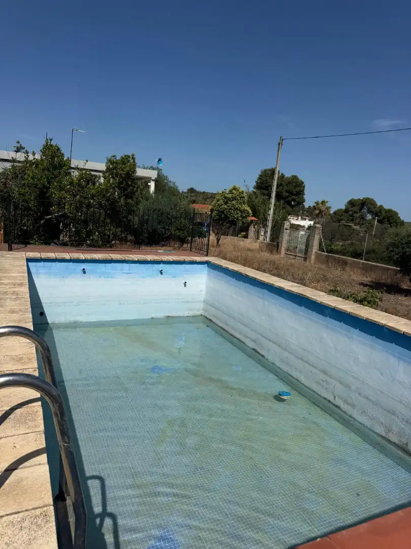 Piscina de Casa o xalet en venda en Llíria amb Jardí privat, Terrassa i Piscina