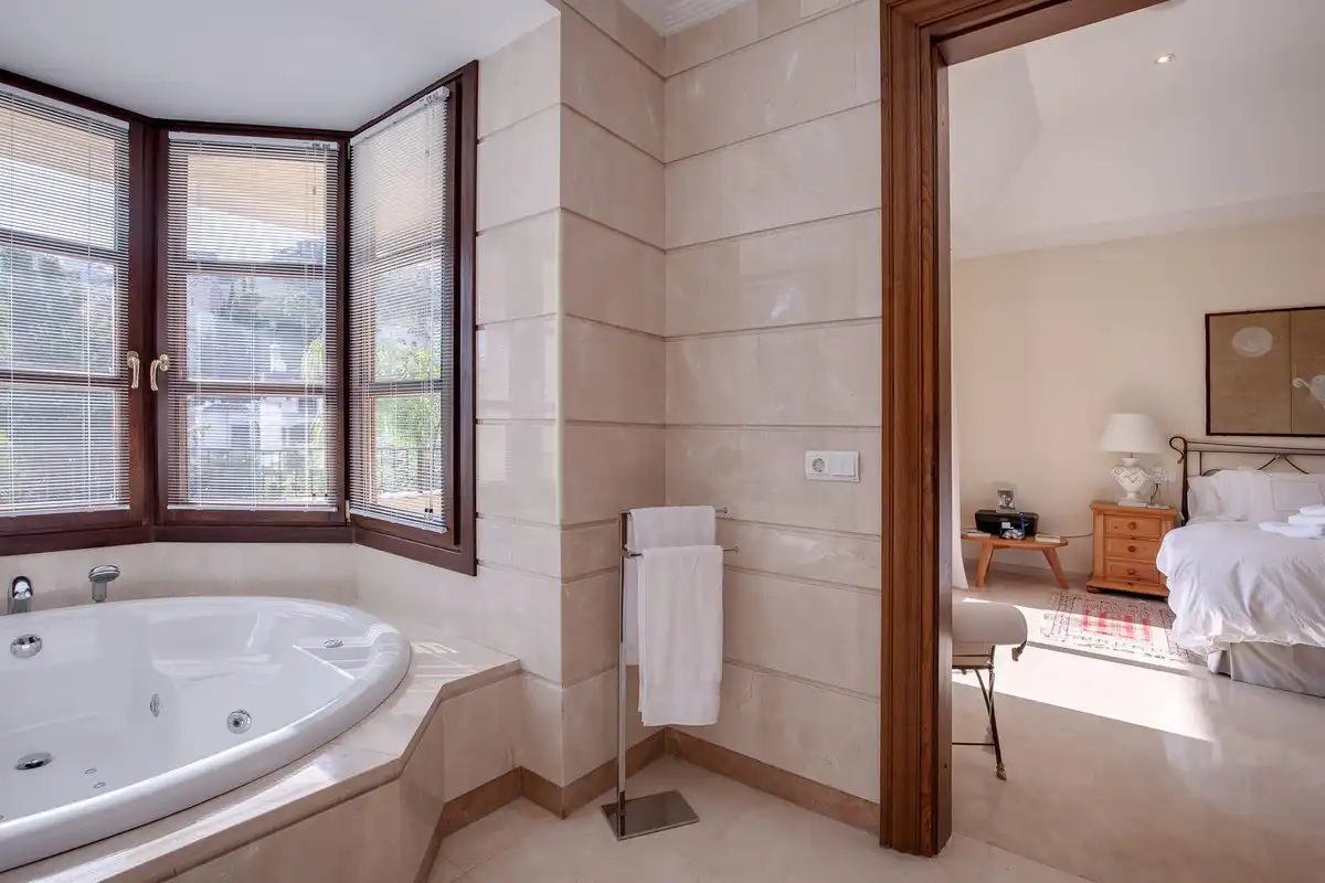 Chalet con terraza en venta en Avenida de Ronda 3C, imagen 15