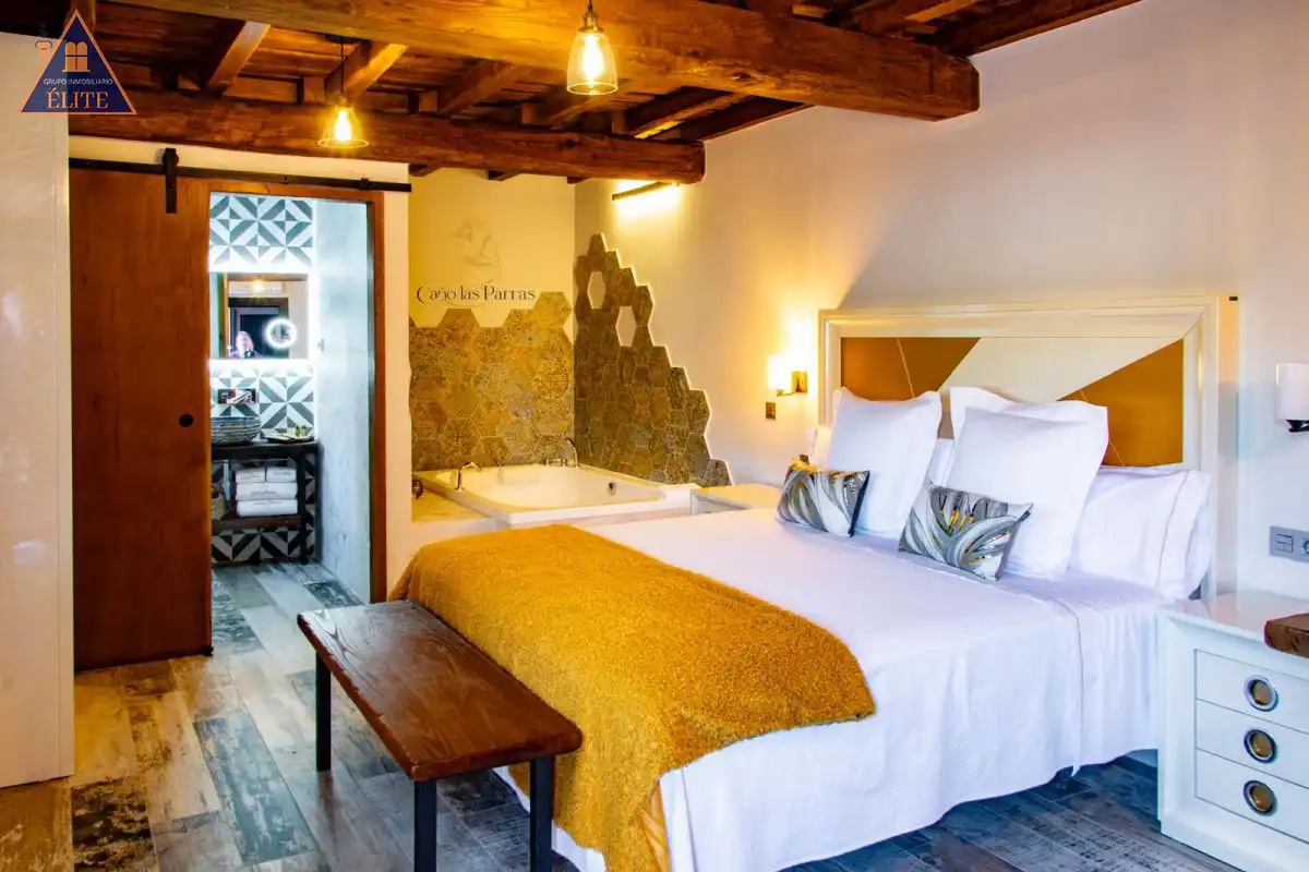 Bedroom of Buildings for sale in Hervás