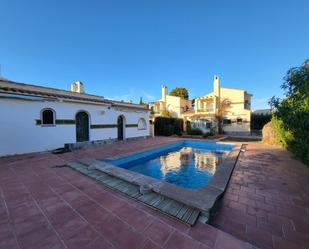 Piscina de Casa o xalet en venda en L'Ametlla de Mar  amb Aire condicionat, Calefacció i Jardí privat