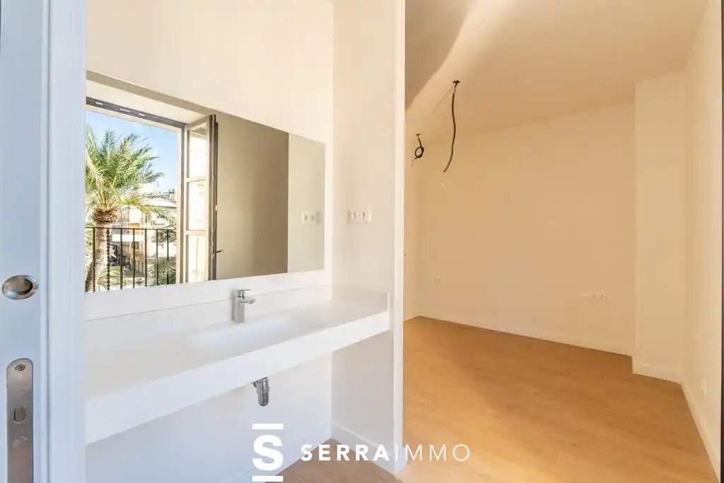 Habitación de Ático en venta en Vilanova i la Geltrú con Aire acondicionado, Terraza y Balcón