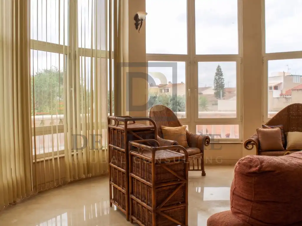 Sala de estar de Casa adosada en venta en Orihuela con Jardín privado y Terraza