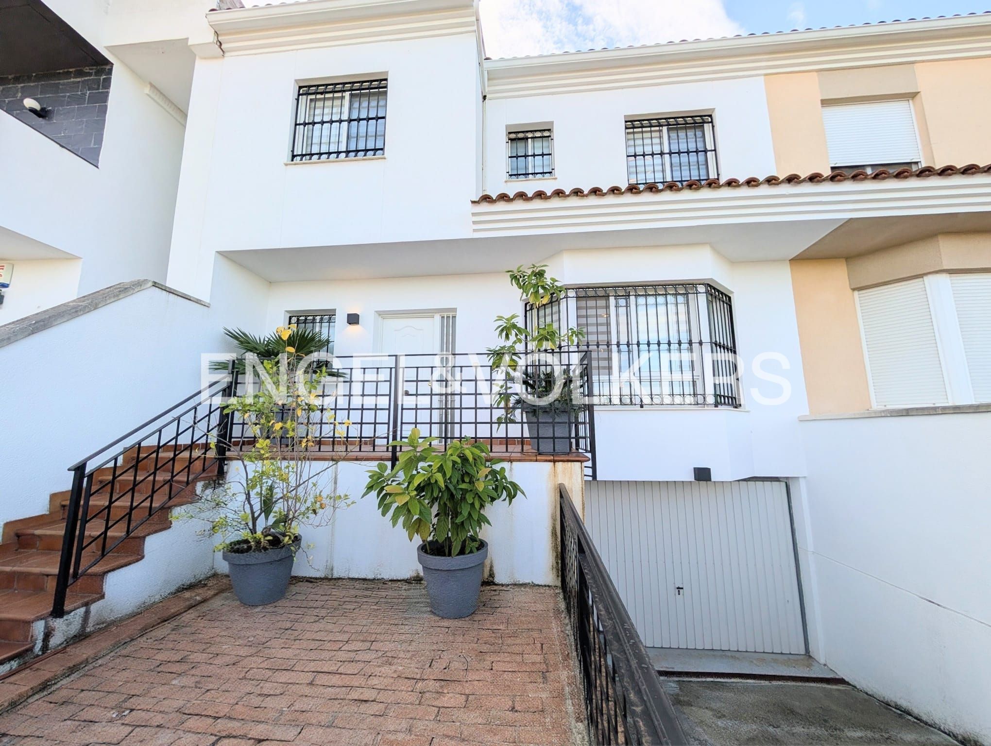 Vista exterior de Casa o xalet de lloguer en Beneixida amb Aire condicionat, Calefacció i Terrassa