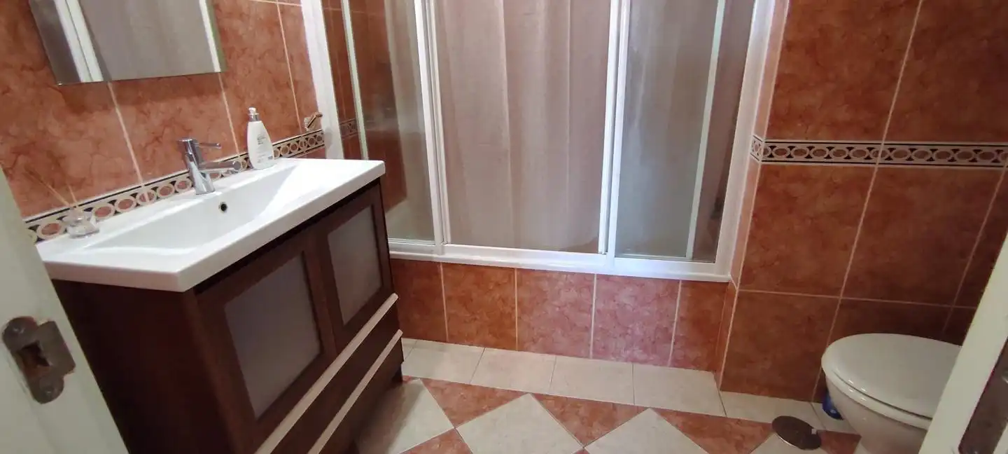 Bathroom of Flat for sale in Alicante / Alacant  with Terrace, Storage room and Community pool