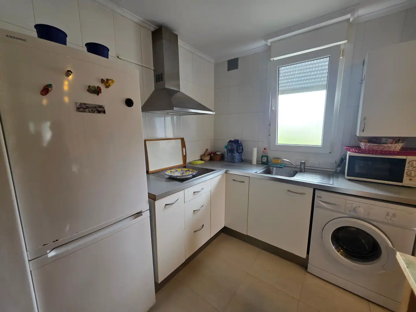 Cocina de Apartamento en venta en Miengo con Calefacción, Trastero y Amueblado