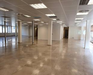 Office to rent in Badalona  with Air Conditioner