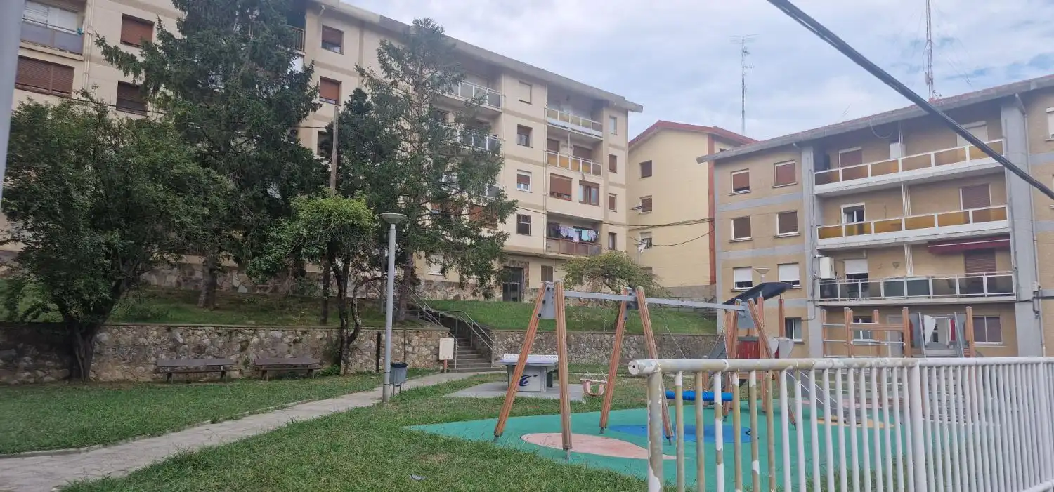 Appartamento con terrazza in vendita a Ortuella