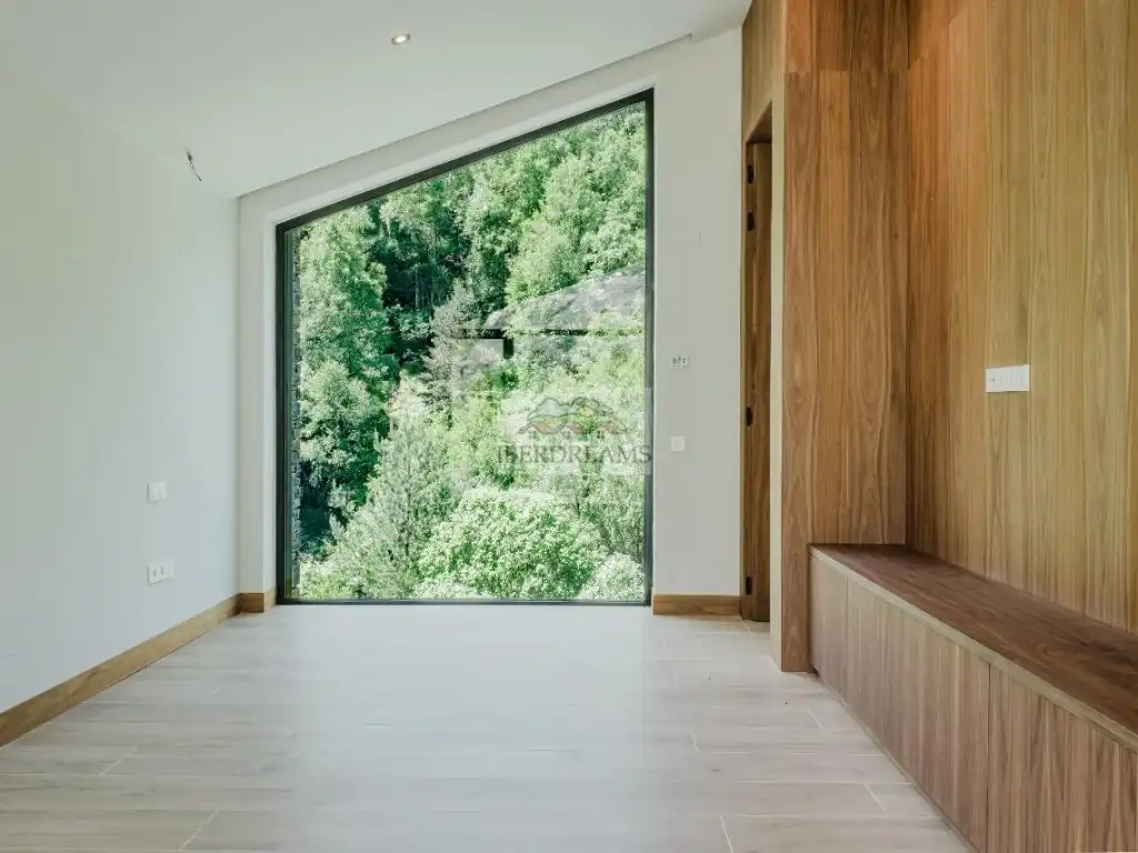 Reihenhaus mit Garten zum Verkauf in Carrer de la Font del Llop, imagen 9