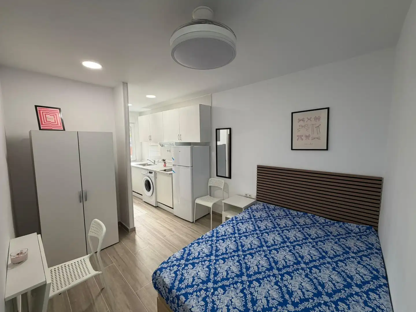 Habitación de Estudio de alquiler en Fuenlabrada con Aire acondicionado, Calefacción y Amueblado