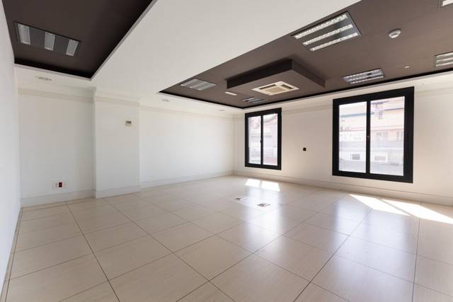 Oficina en Alquiler en  AVENIDA MADRID, 95 en La Maternitat i Sant Ramon