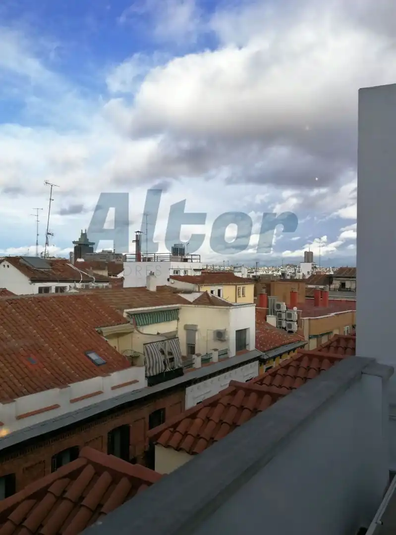 Balcony of Attic for rent in Madrid  with Heating, Terrace and Furnished
