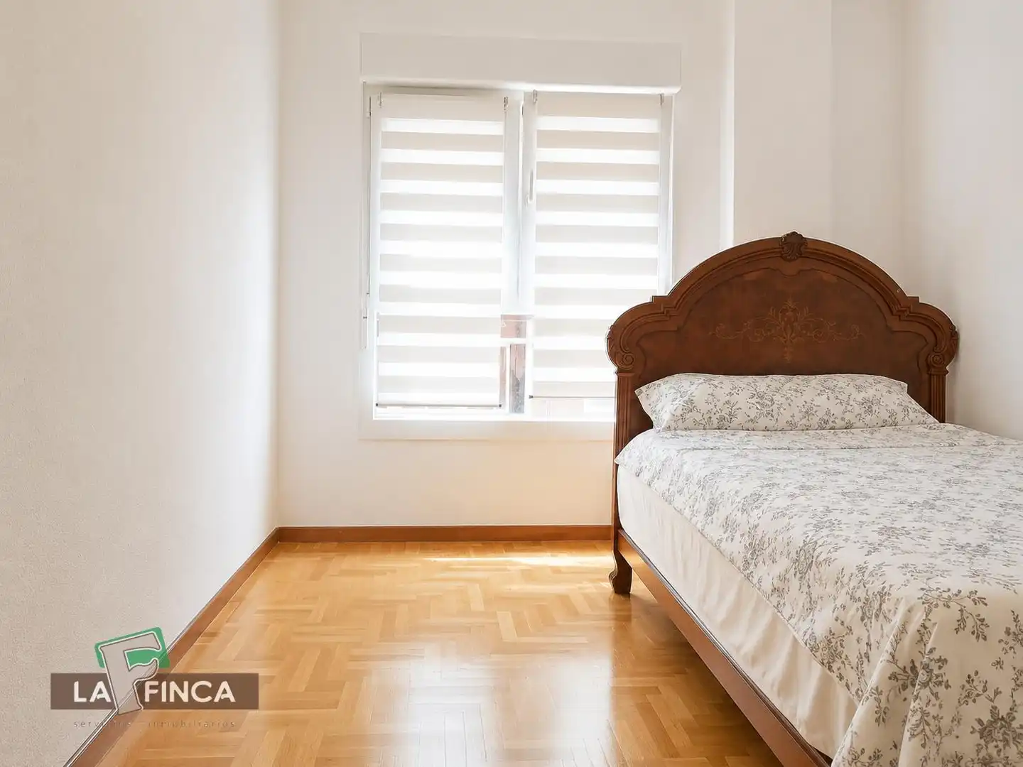 Flat for sale in BALBIN, Ceares