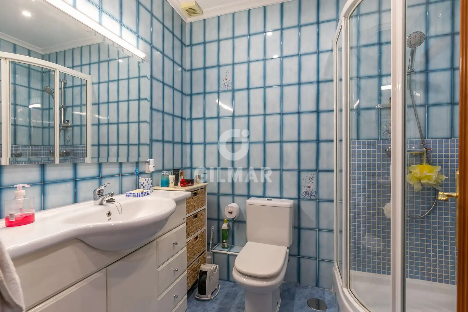 Baño de Piso en venta en Madrid con Calefacción y Balcón