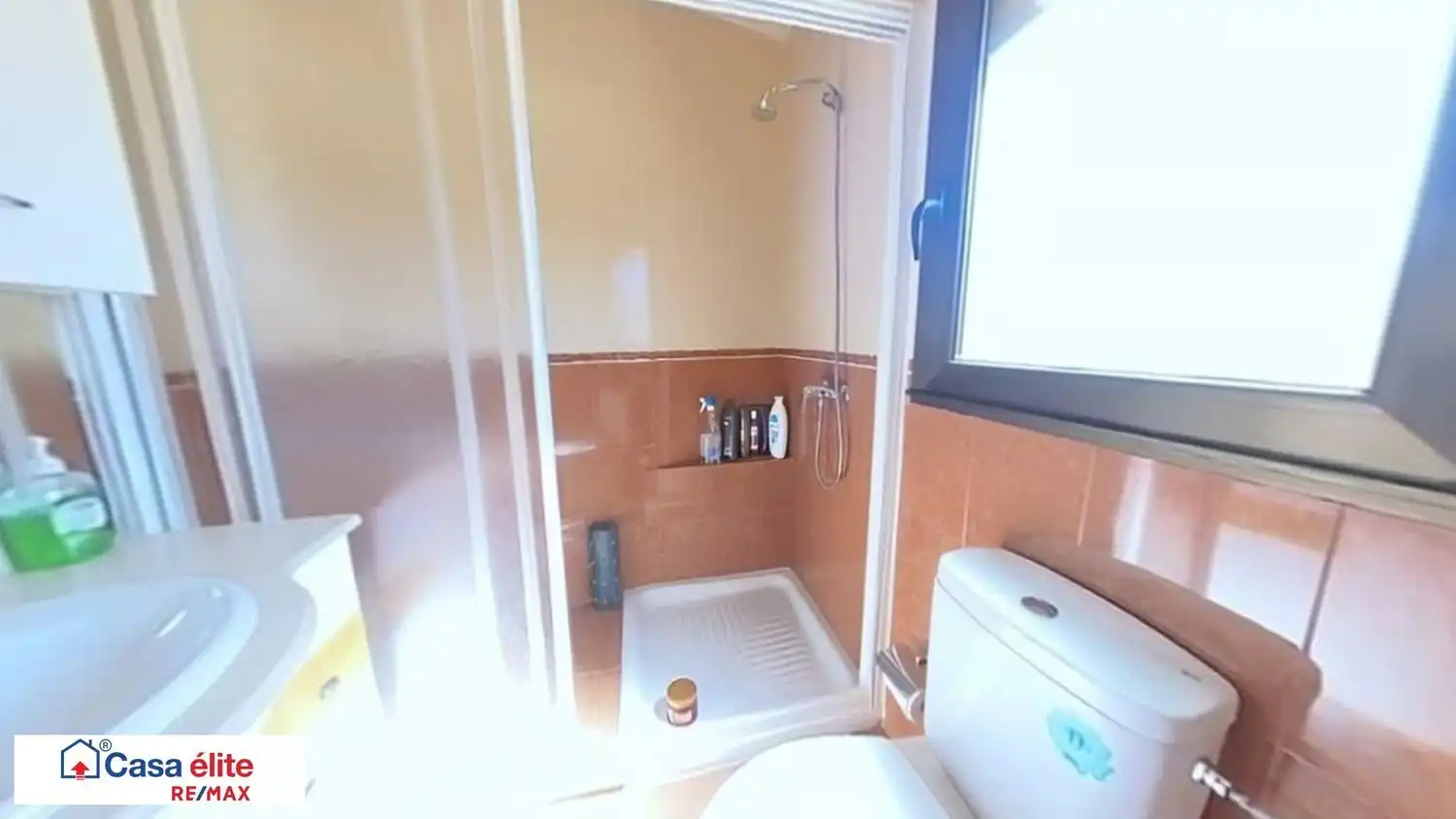 Bany de Casa o xalet en venda en Valderrey amb Calefacció, Terrassa i Traster