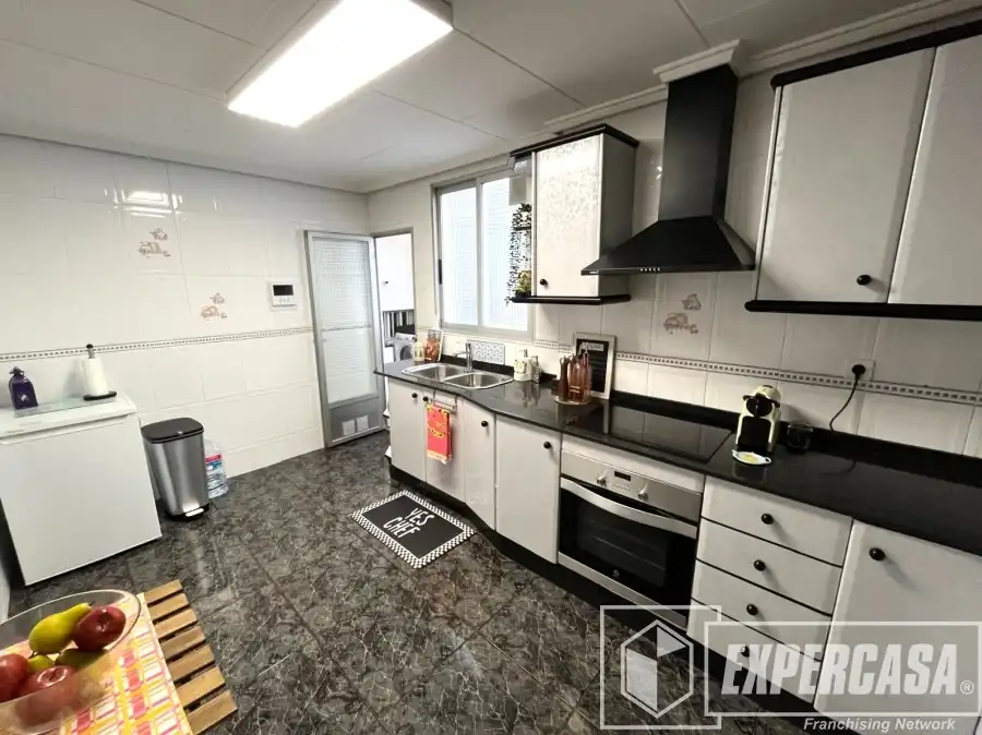 Flat with lift for sale in Quatre Carreres, imagen 16