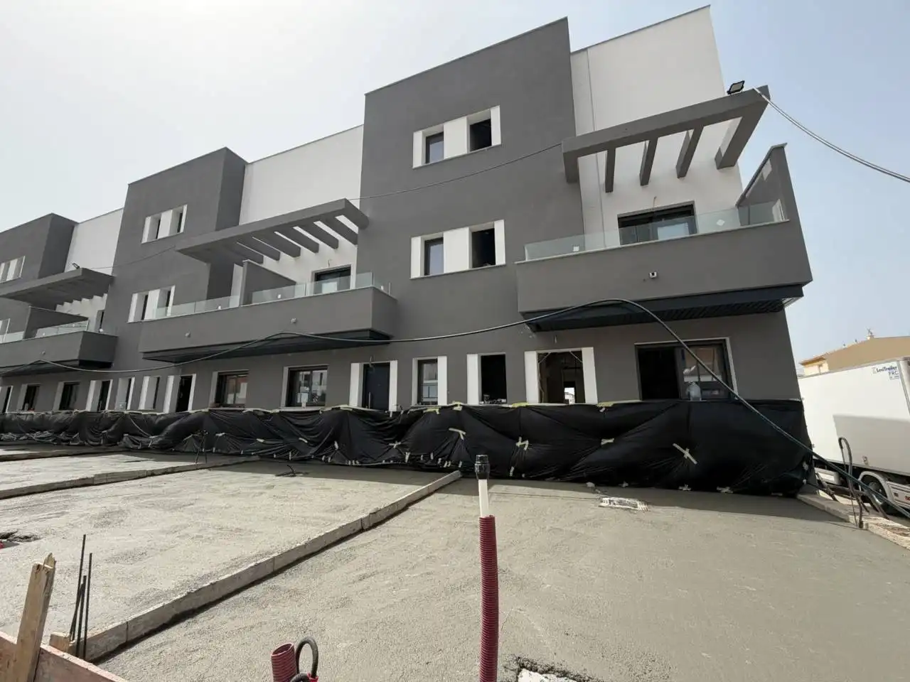 Vista exterior de Casa adosada en venta en Torrox con Aire acondicionado, Calefacción y Jardín privado