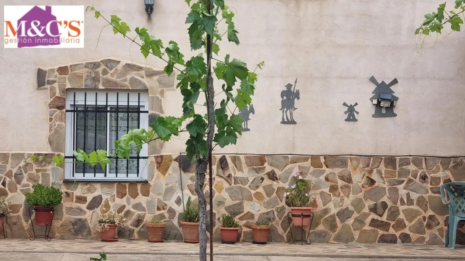 Exterior view of Houses for sale in Hinojosas de Calatrava  with Air Conditioner, Heating and Private garden