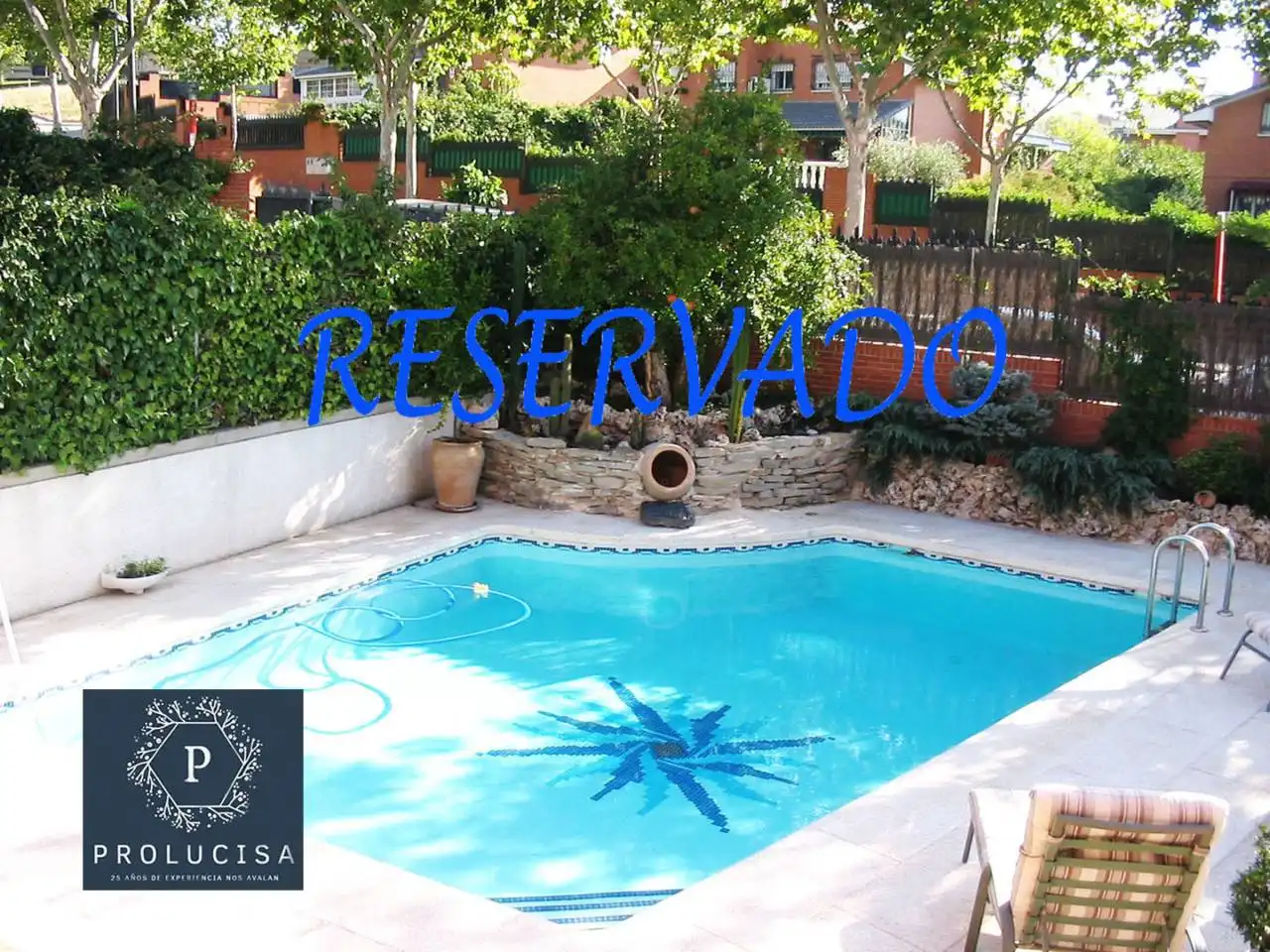 Piscina de Casa o xalet en venda en Moraleja de Enmedio amb Aire condicionat, Calefacció i Terrassa