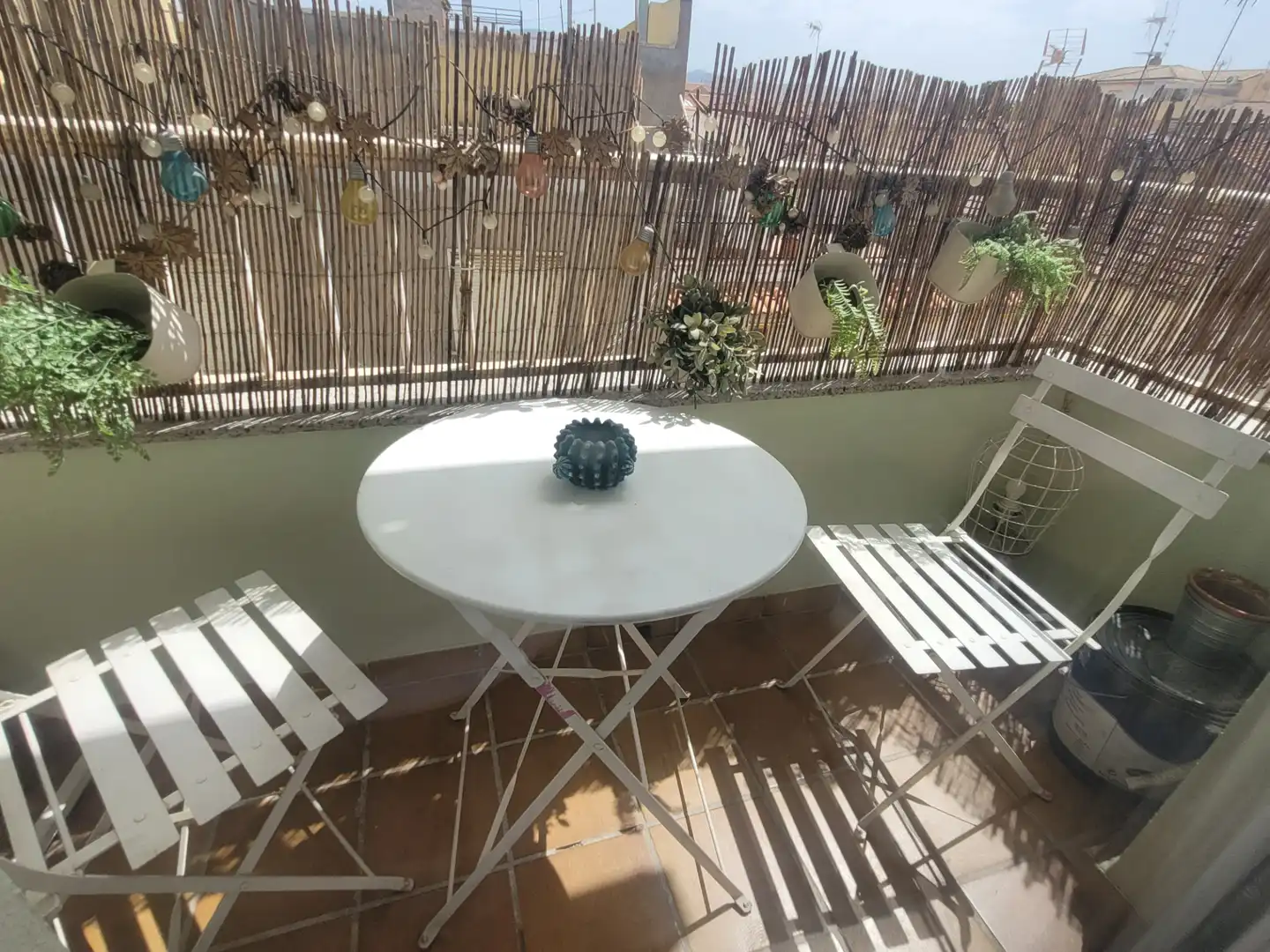 Terraza de Piso en venta en Maracena con Lavadora, Microondas y Balcón