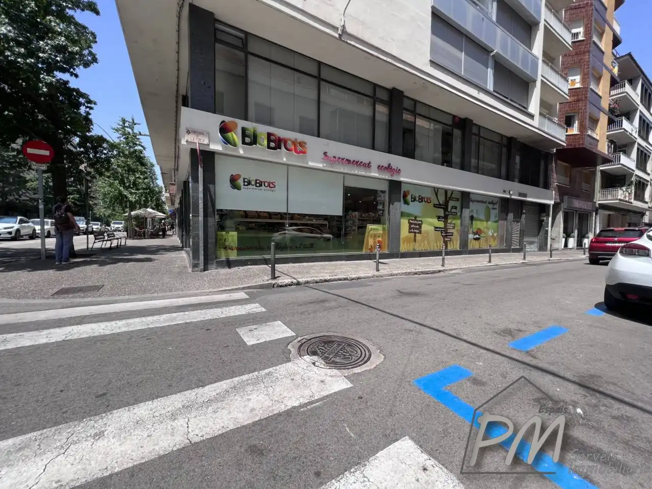 Außenansicht von Garage zur Miete in Girona