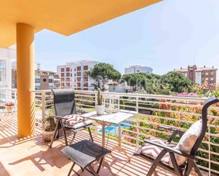 Terrassa de Apartament en venda en Sant Andreu de Llavaneres amb Aire condicionat, Terrassa i Piscina