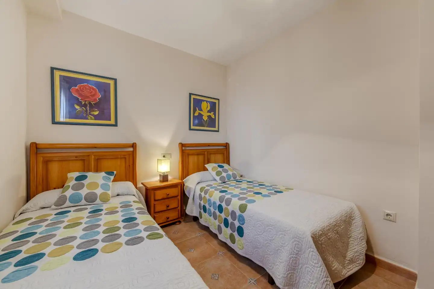Dormitori de Dúplex en venda en Ohanes amb Aire condicionat, Terrassa i Moblat