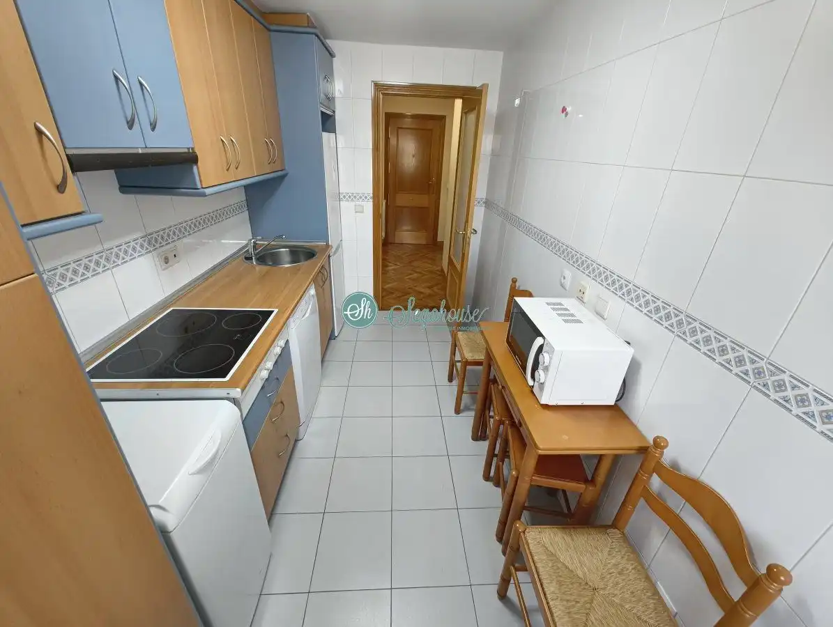 Kitchen of Flat for sale in Segovia  with Heating, Storage room and Furnished