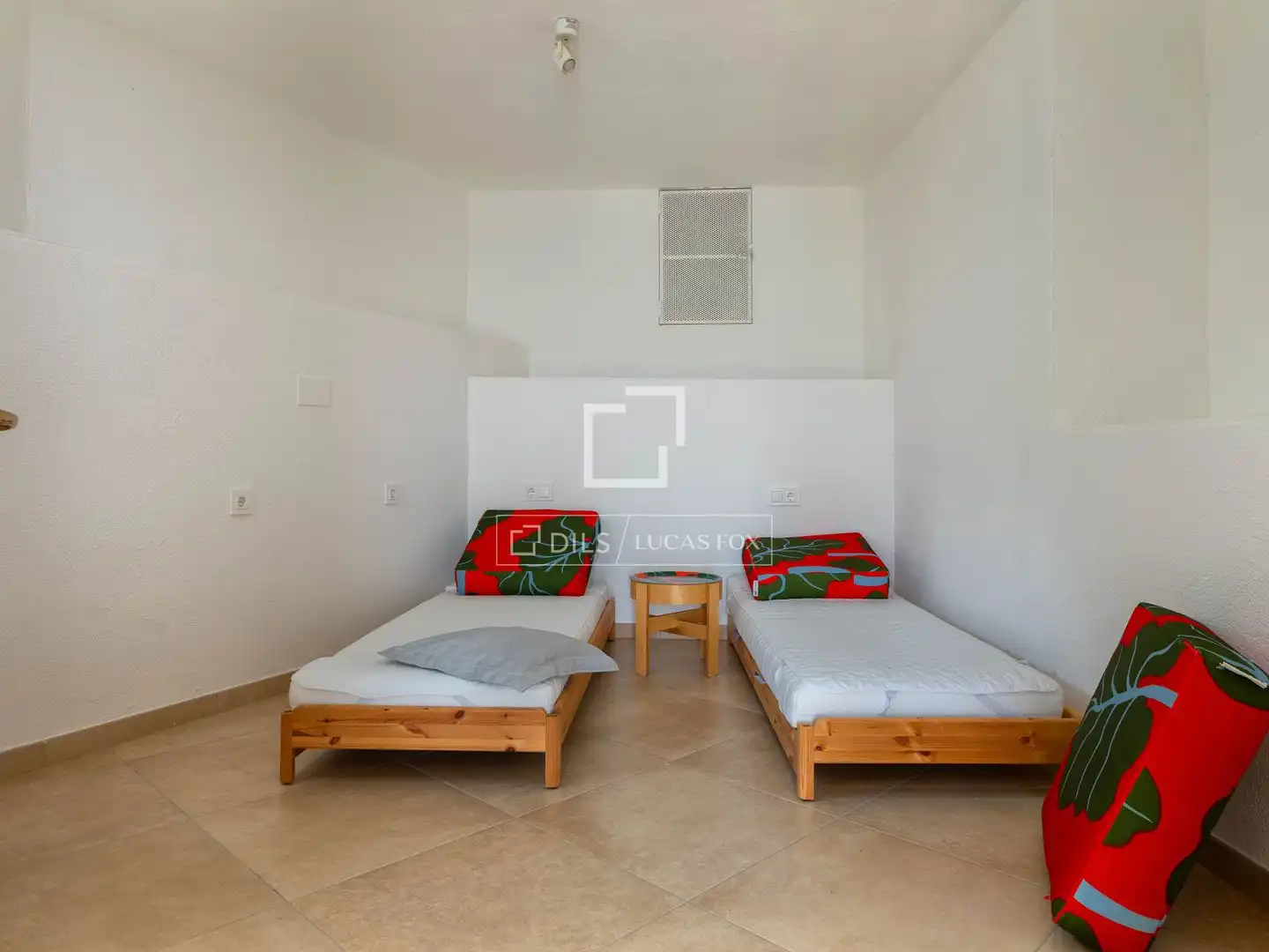 Dormitori de Casa o xalet en venda en Lloret de Mar amb Aire condicionat, Jardí privat i Traster