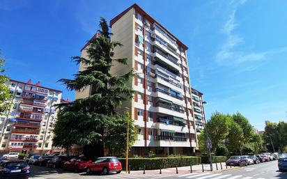 Vista exterior de Pis en venda en Alcorcón amb Terrassa