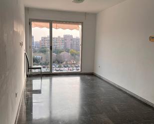 Bedroom of Flat to rent in  Valencia Capital  with Air Conditioner, Heating and Oven