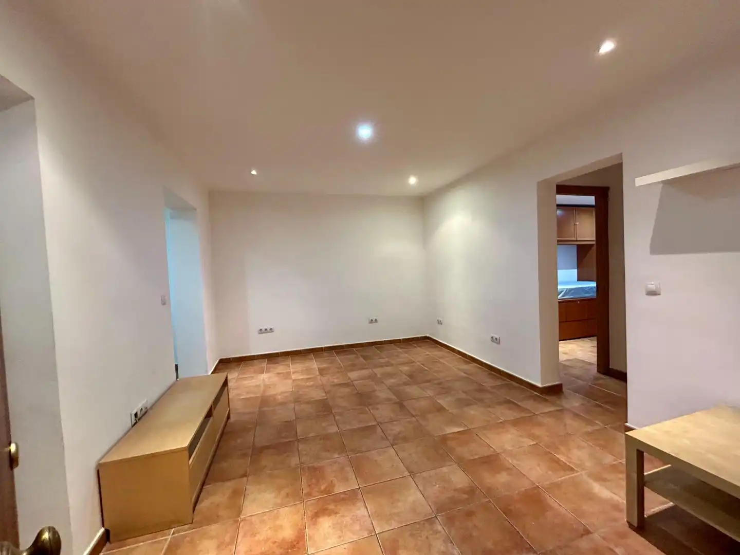Flat for rent in Son Gotleu
