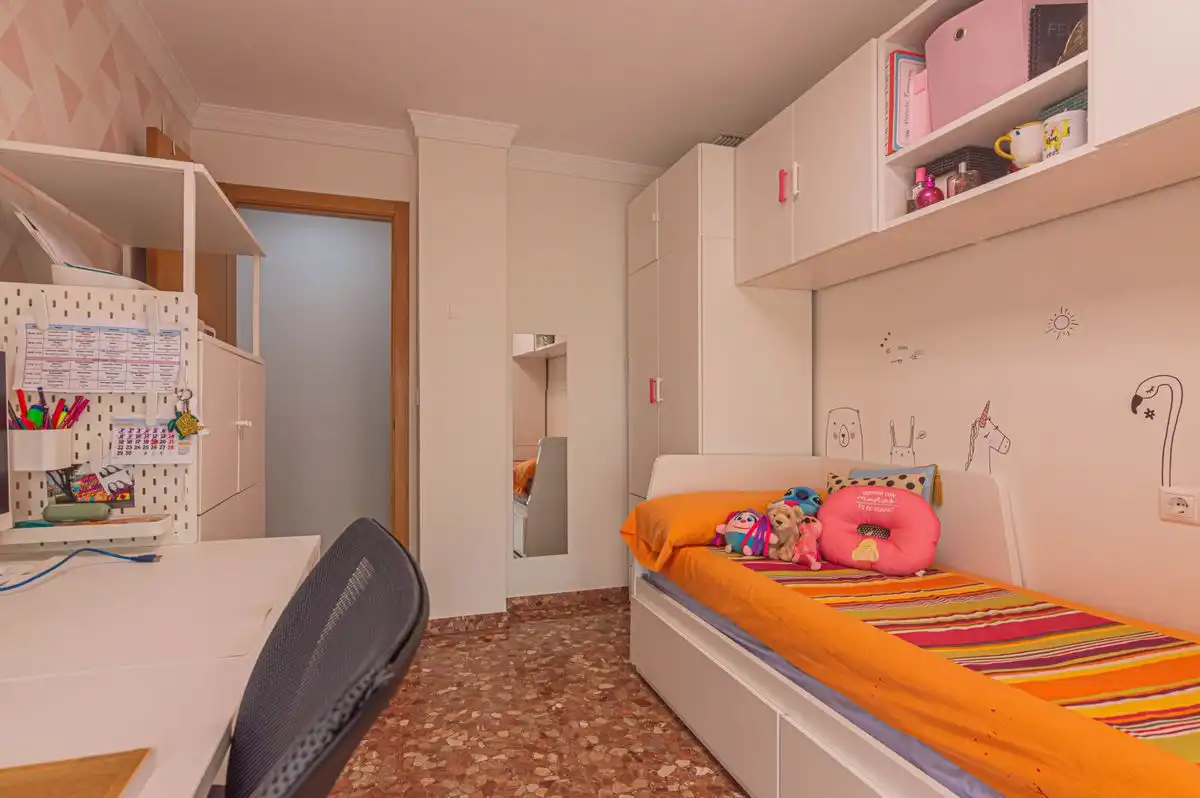 Attic for sale in Alberic