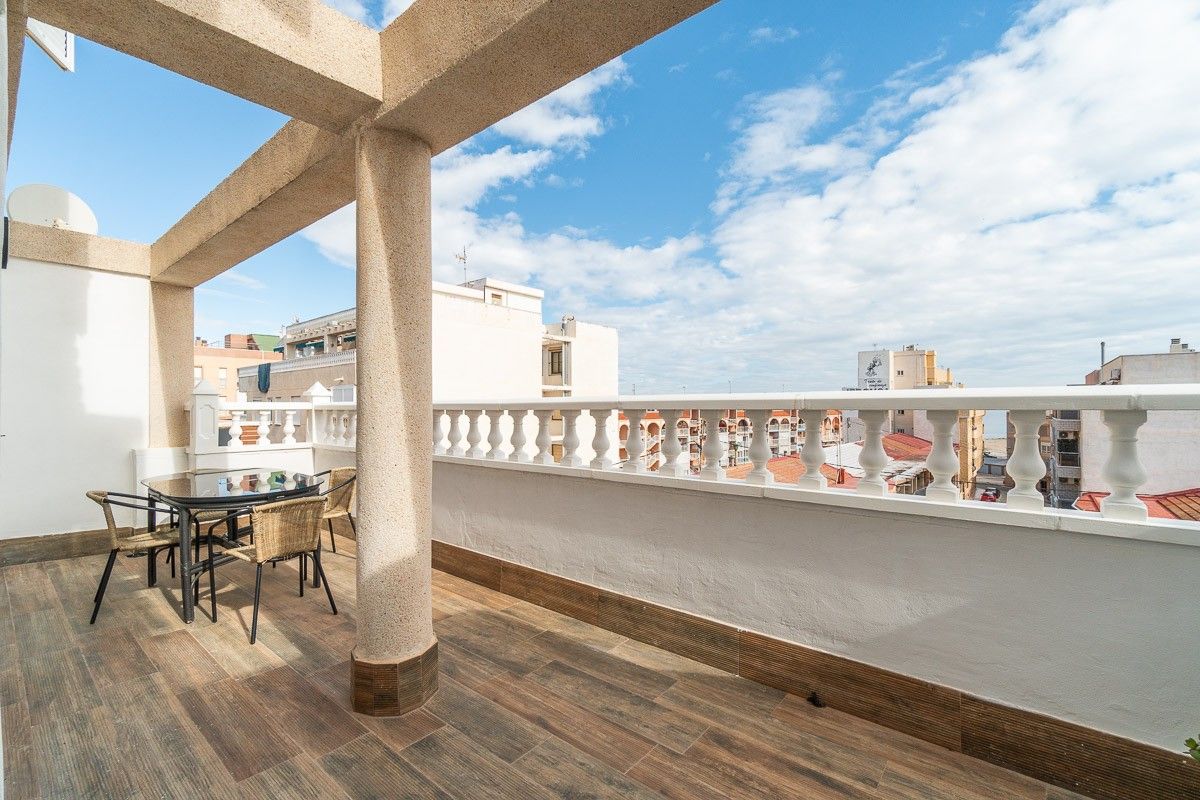 Terrace of Attic for sale in Torrevieja  with Air Conditioner, Heating and Terrace